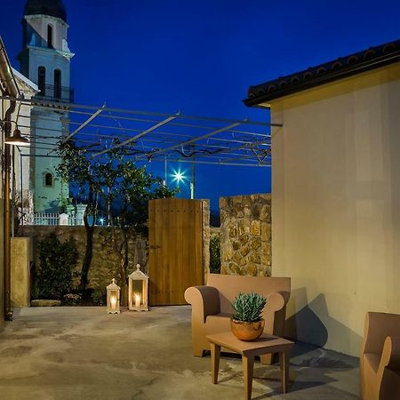 Villa Daniela - Saint Nikolas Retreat Фараклата Экстерьер фото