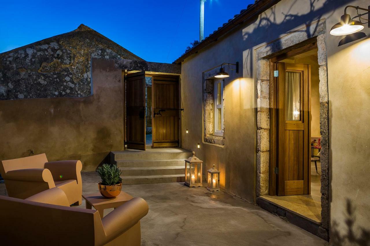 Villa Daniela - Saint Nikolas Retreat Фараклата Экстерьер фото